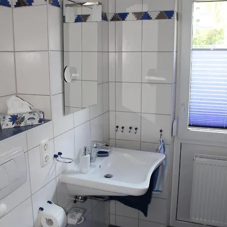 Spitzen-ferienwohnung In Der Spitzenstadt