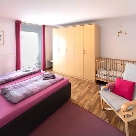 شقة Spitzen-ferienwohnung In Der Spitzenstadt بلوين